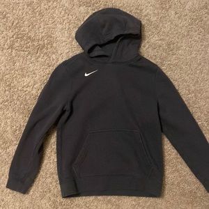 Boys Nike hoodie size medium 8/10